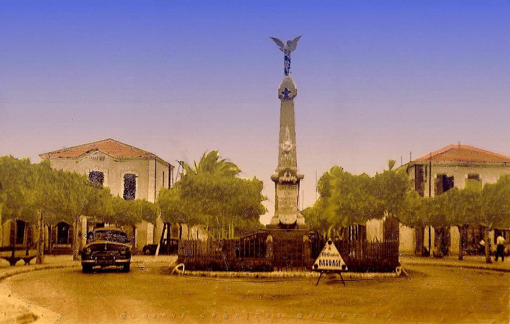 Saint-Cloud 05- Monument aux morts (2).jpg